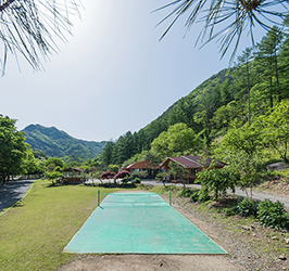 족구장, 농구장, 카약